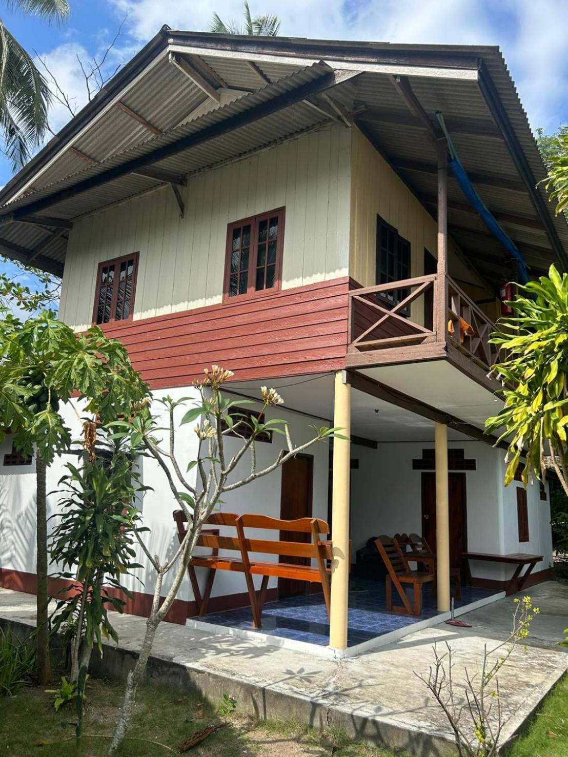Pinks Bungalow Baan Tai Esterno foto