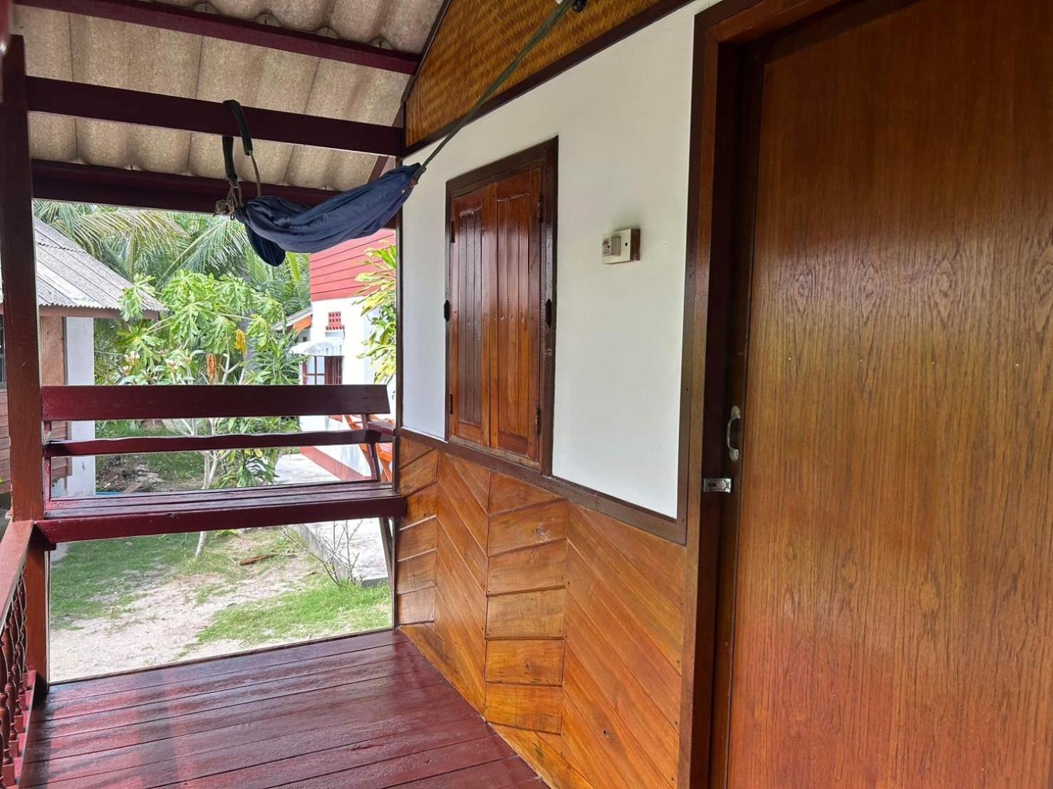 Pinks Bungalow Baan Tai Esterno foto
